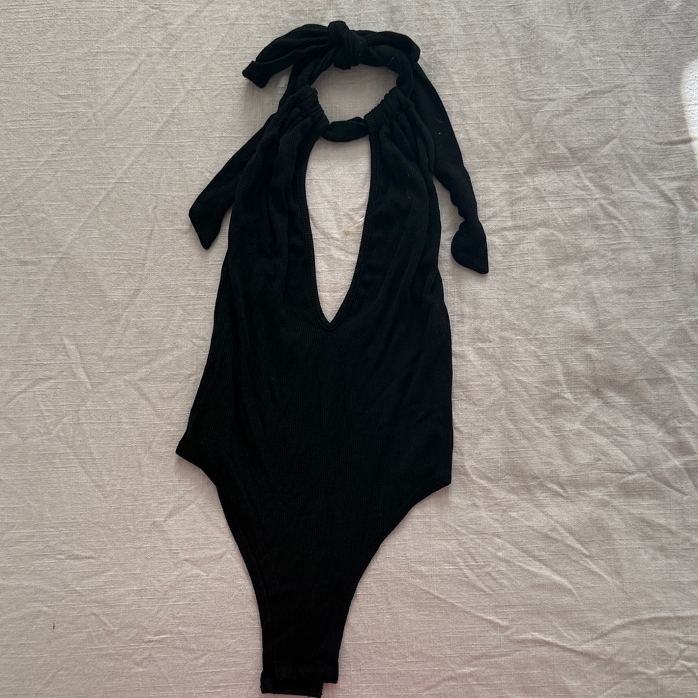 Bayse Halter Bodysuit
